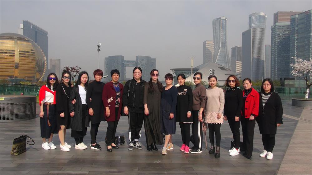 三·八婦女節(jié)公司組織杭州、烏鎮(zhèn)三日游
