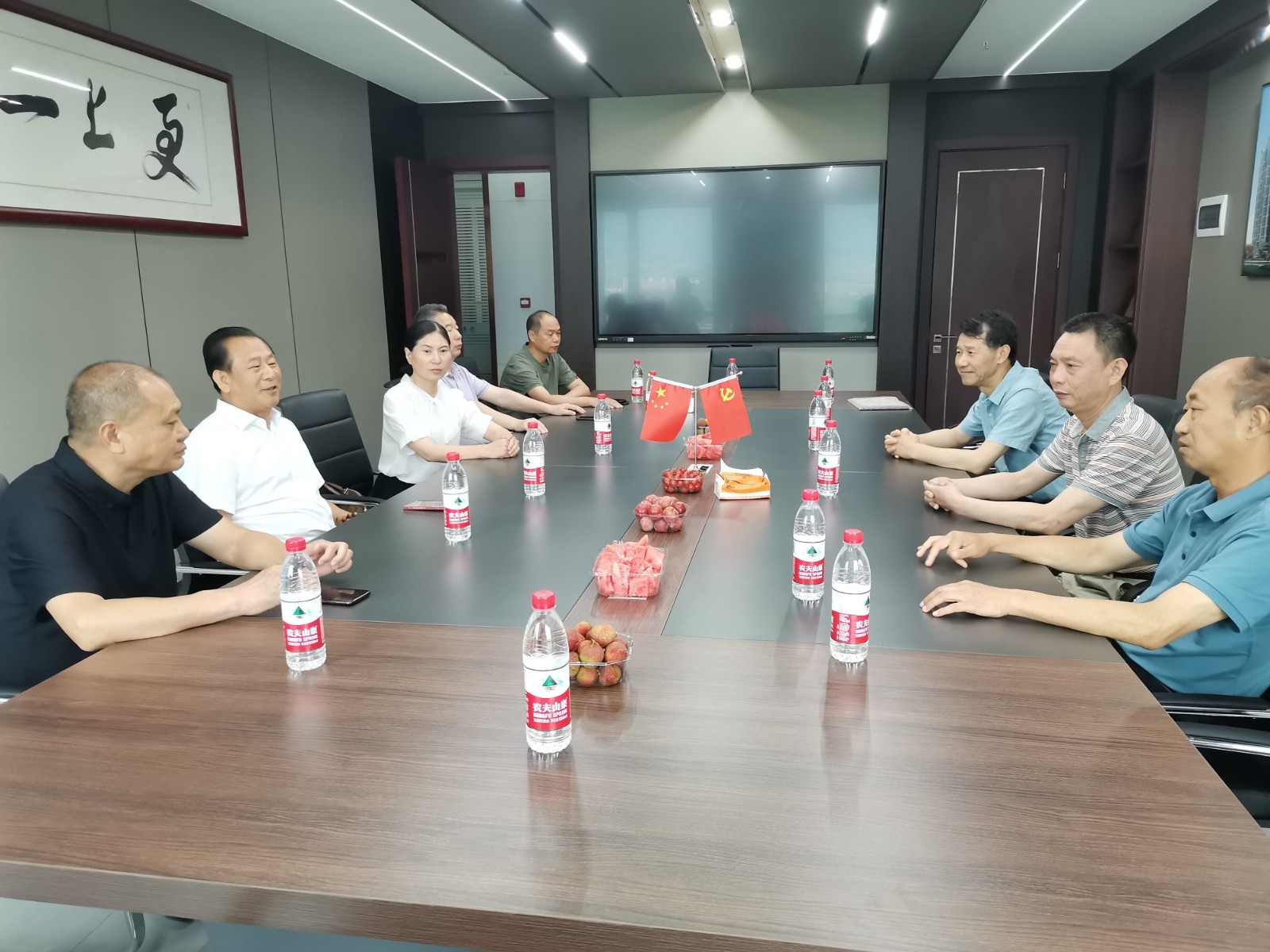 易順建工集團(tuán)有限公司榮獲南平市企業(yè)與企業(yè)家聯(lián)合會(huì)四屆理事會(huì)“常務(wù)副會(huì)長”榮譽(yù)稱號